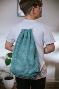 Bild in Galerie-Betrachter laden, Modische Rucksacktasche aus Cord
