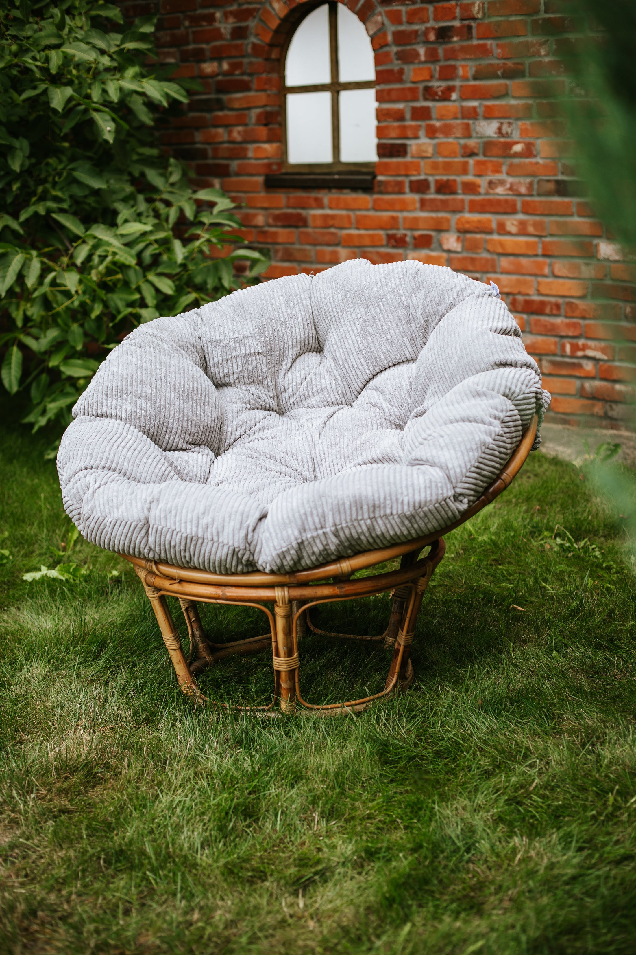 Papasan rotondo cuscino trapuntato in velluto a coste