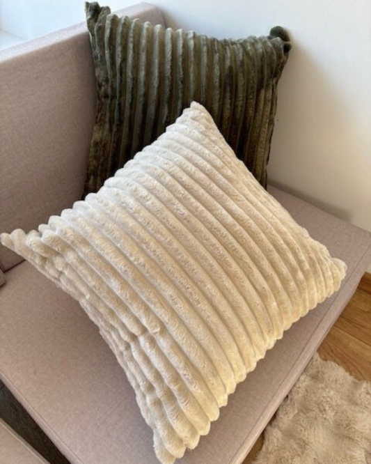 Coussins décoratifs en velours côtelé large