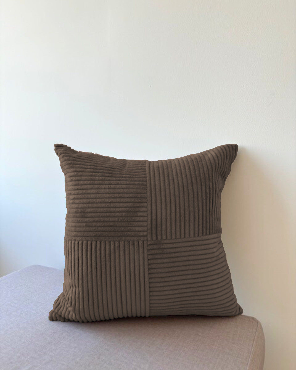 Dekokissen – Cord mit Schachbrettmuster