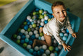 Carica l'immagine nel visualizzatore della galleria, Morbida piscina retangolare con palline di plastica per bambini 
