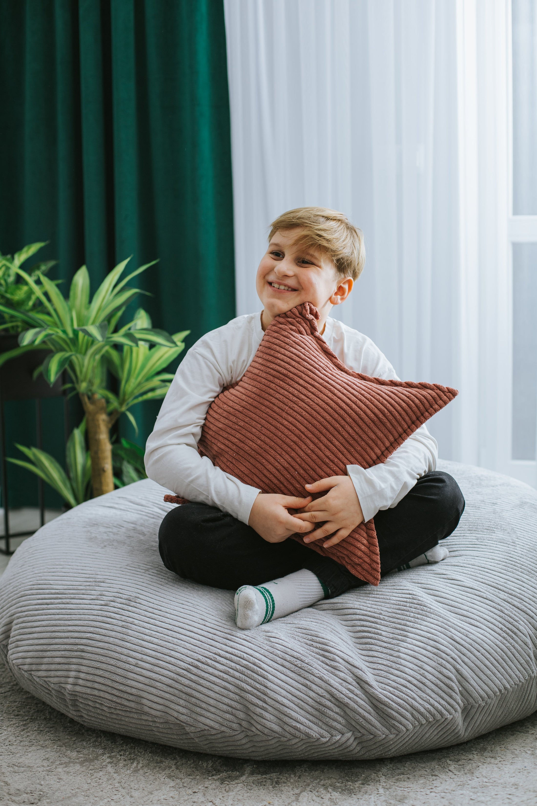 Sitzsack Beanbag Bodenkissen Cord - Sitzsack zum Entspannen im Wohnzimmer, auf der Terrasse und im Garten