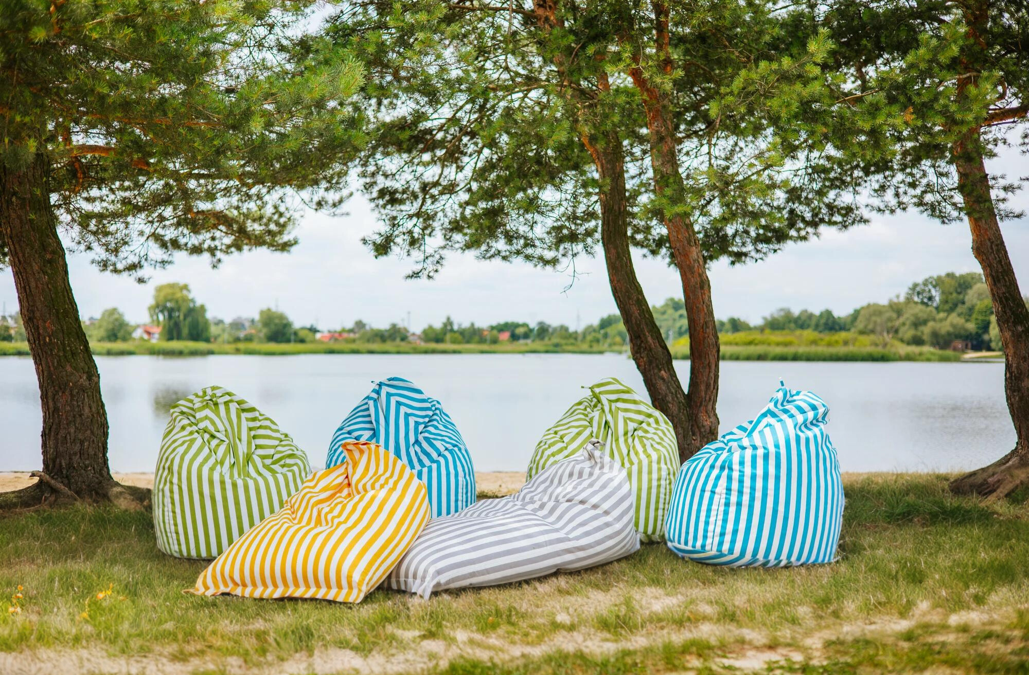 Pouffe Sitzsack Beanbag Banane STRIPE Wasserabweisend OEKO-TEX® 100