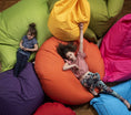 Bild in Galerie-Betrachter laden, Chilly piley bean bag pouf intérieur extérieur pour enfants et adultes plusieurs couleurs et tailles au choix 
