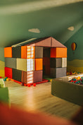 Carica l'immagine nel visualizzatore della galleria, Casa fatta di blocchi di schiuma 32 elementi
